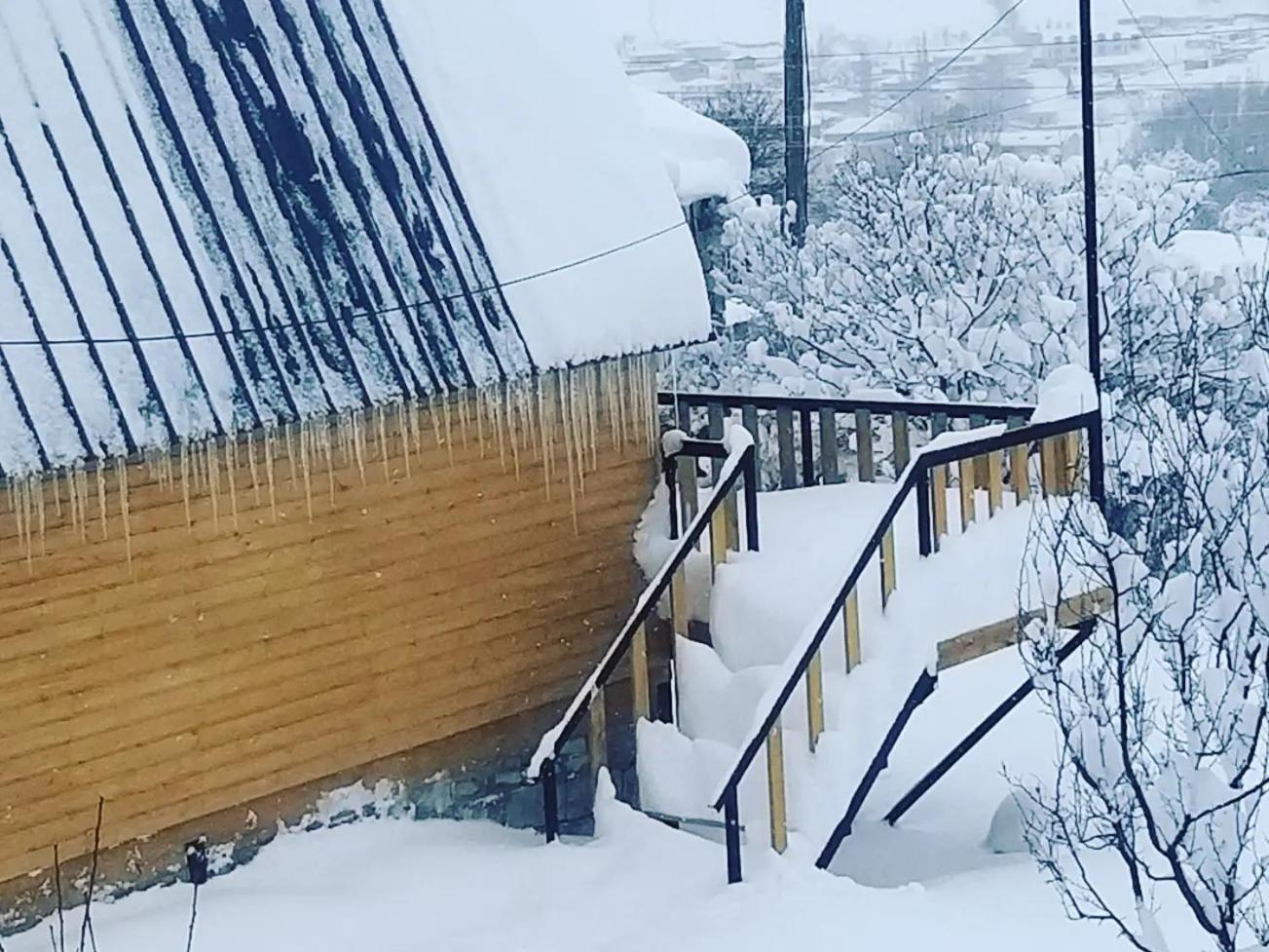 Emotion Kazbegi Διαμέρισμα Δωμάτιο φωτογραφία